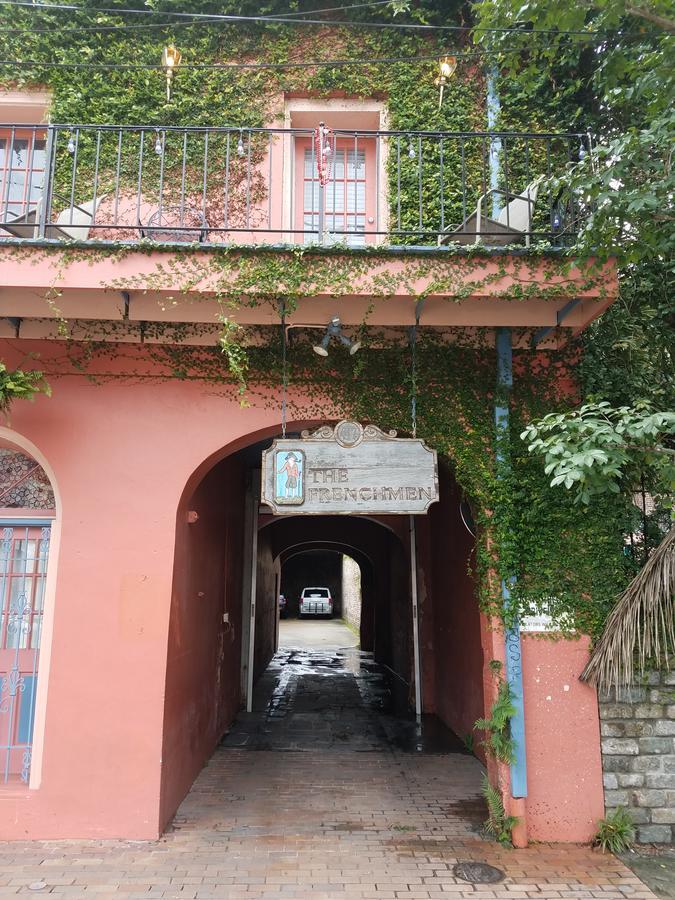 Frenchmen Hotel New Orleans Buitenkant foto